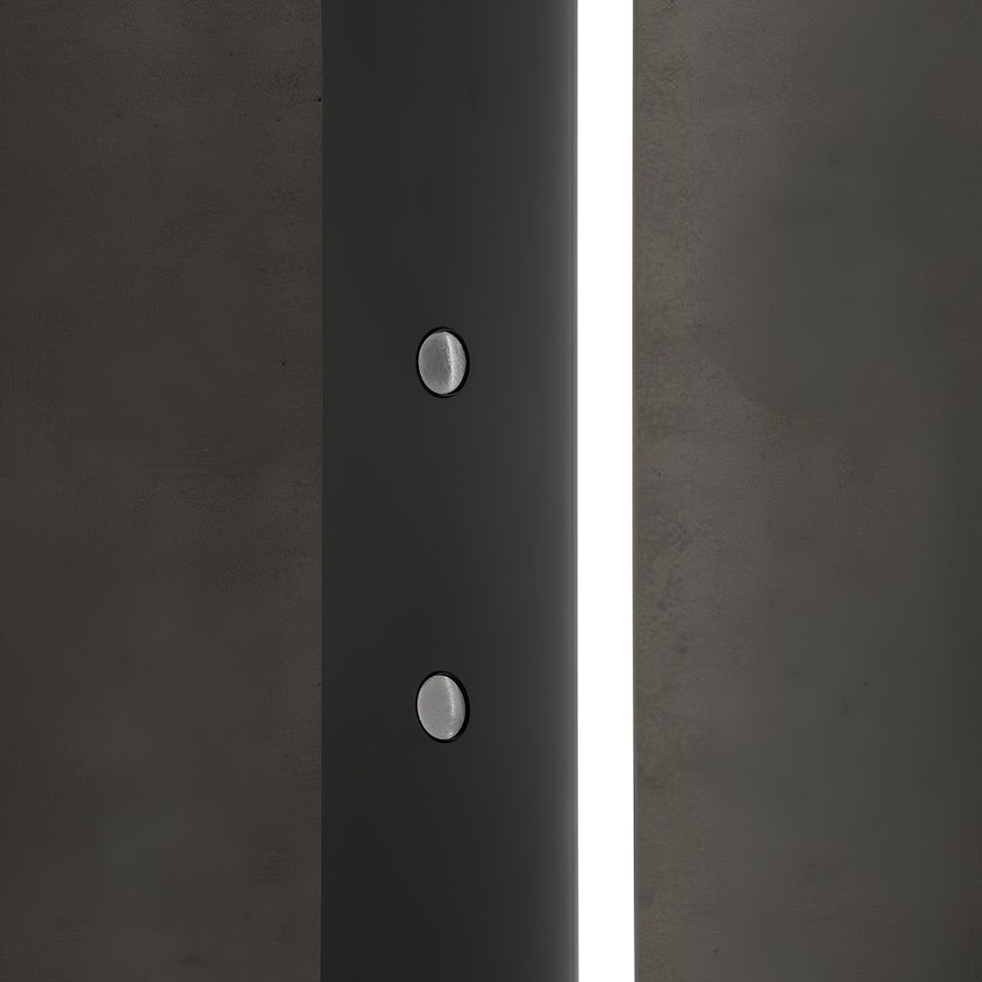 Fly floor